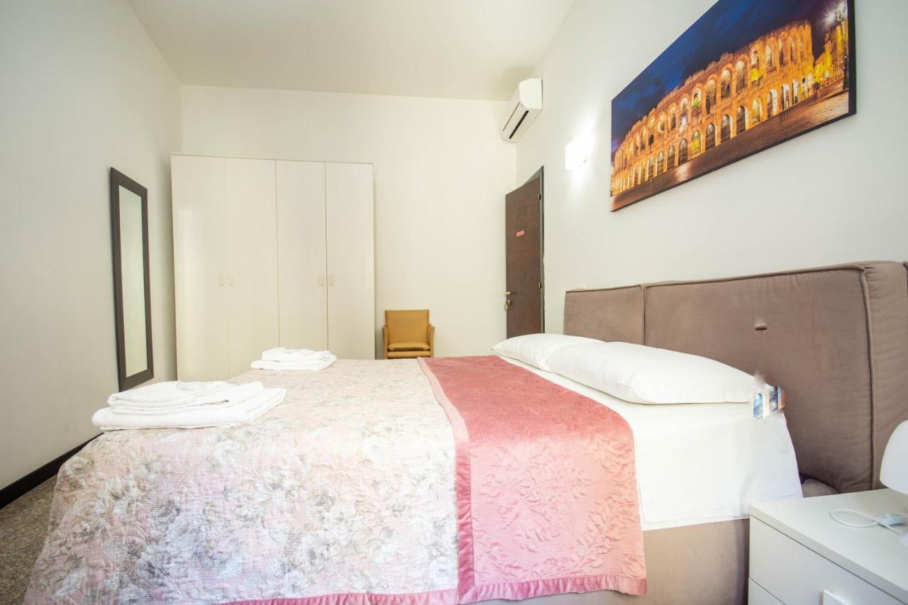 Residenza Bra Rooms Βερόνα Εξωτερικό φωτογραφία